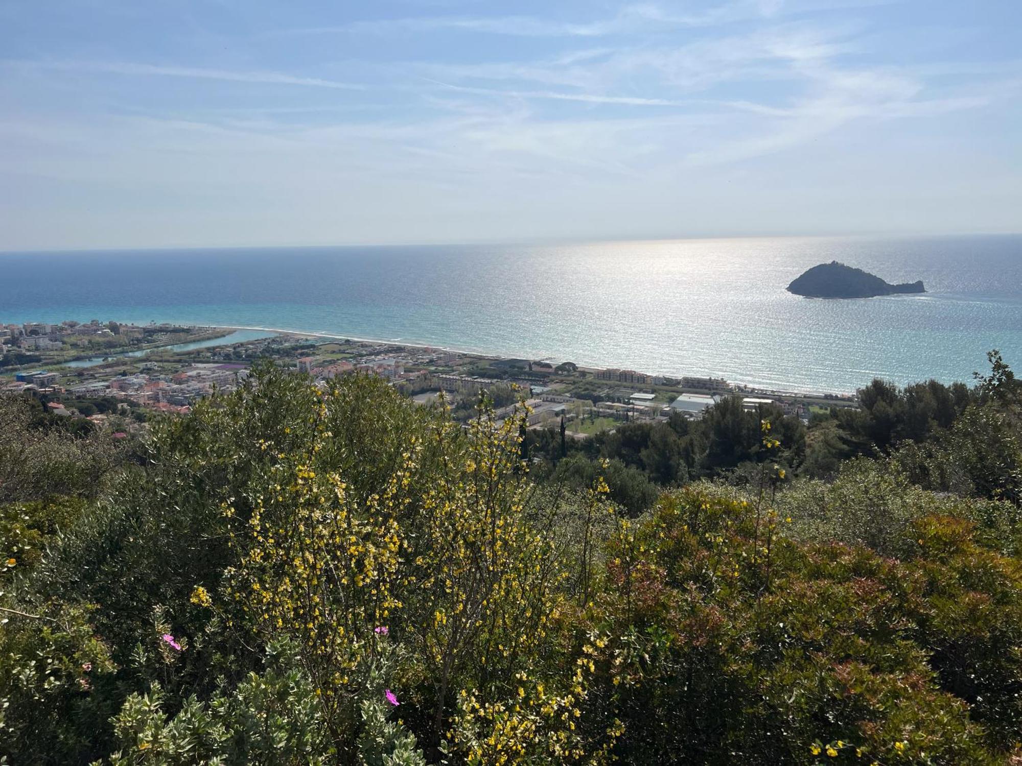 Ines Rivieraholiday Αλμπένγκα Εξωτερικό φωτογραφία